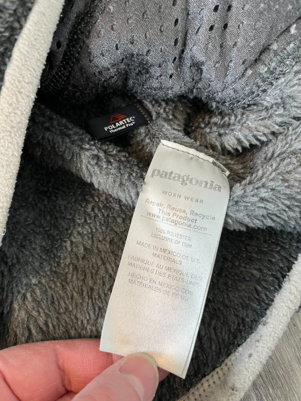 Patagonia Re-Tool Snap-T Fleece Pullover, Feather Grey/Ivory, W's Small - Picture 9 of 11